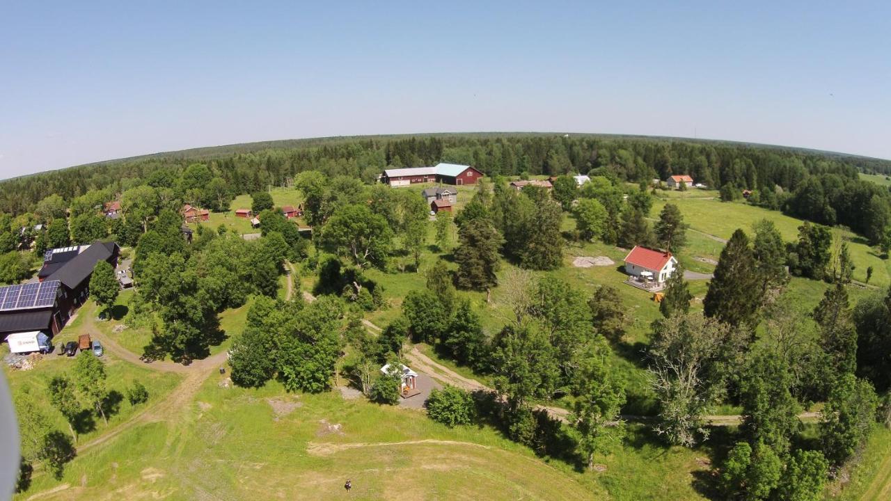 Liten Enklare Klimatsmart Stuga I Roslagen Östhammar المظهر الخارجي الصورة